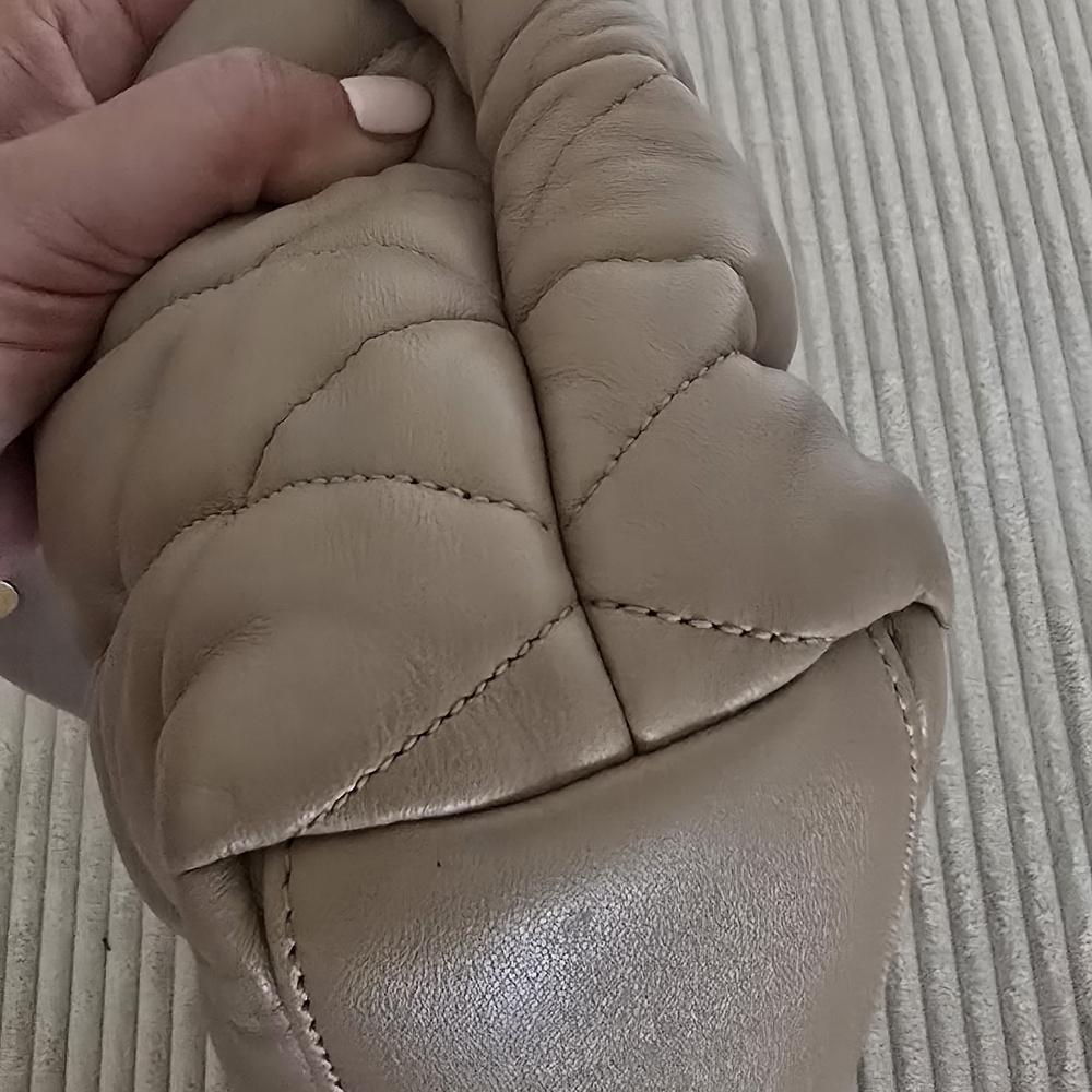 Yves Saint Laurent Tan Quilted Clutch - Picture 9 of 13